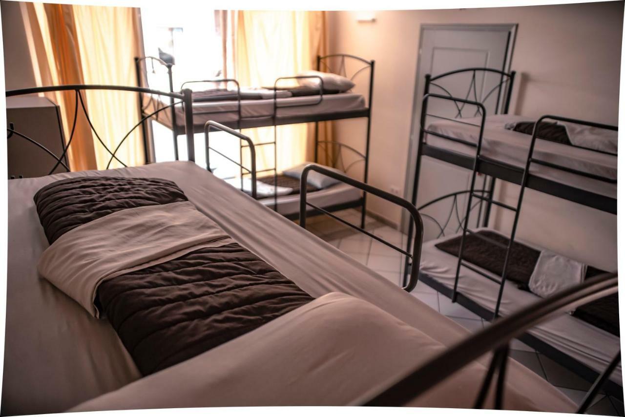 As-City Hostel Афины Экстерьер фото