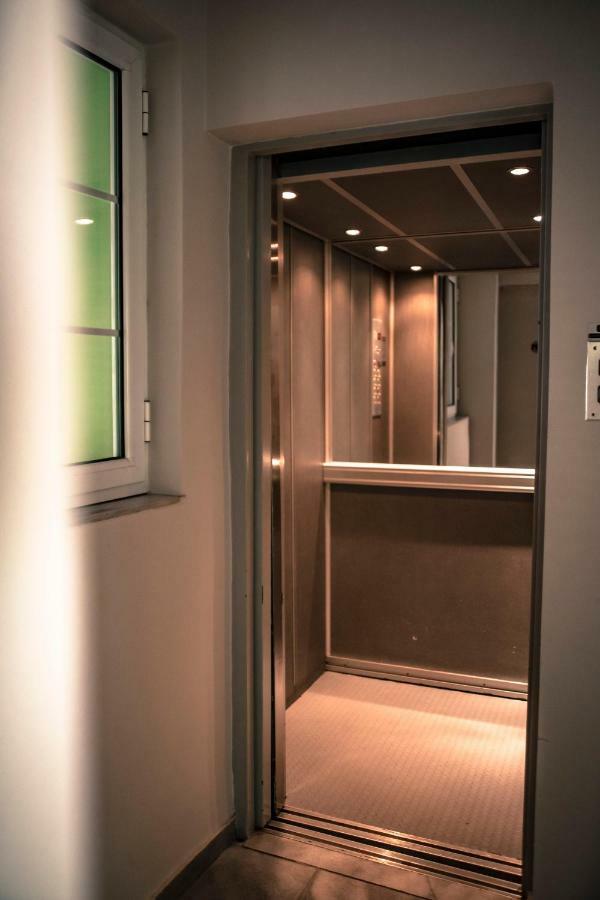 As-City Hostel Афины Экстерьер фото